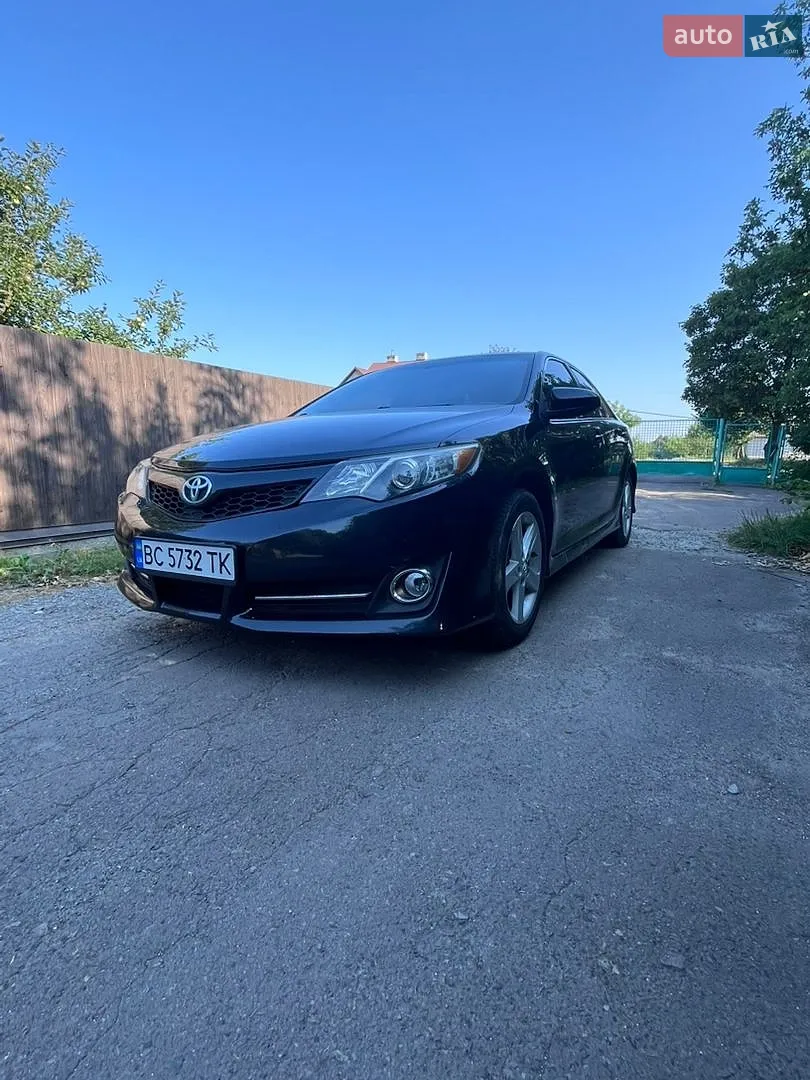 2013 Toyota Camry - мініатюра 2