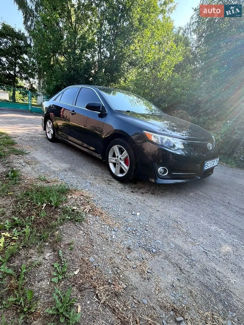 Toyota Camry 2013