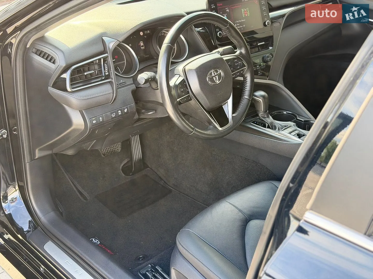 2023 Toyota Camry - мініатюра 11