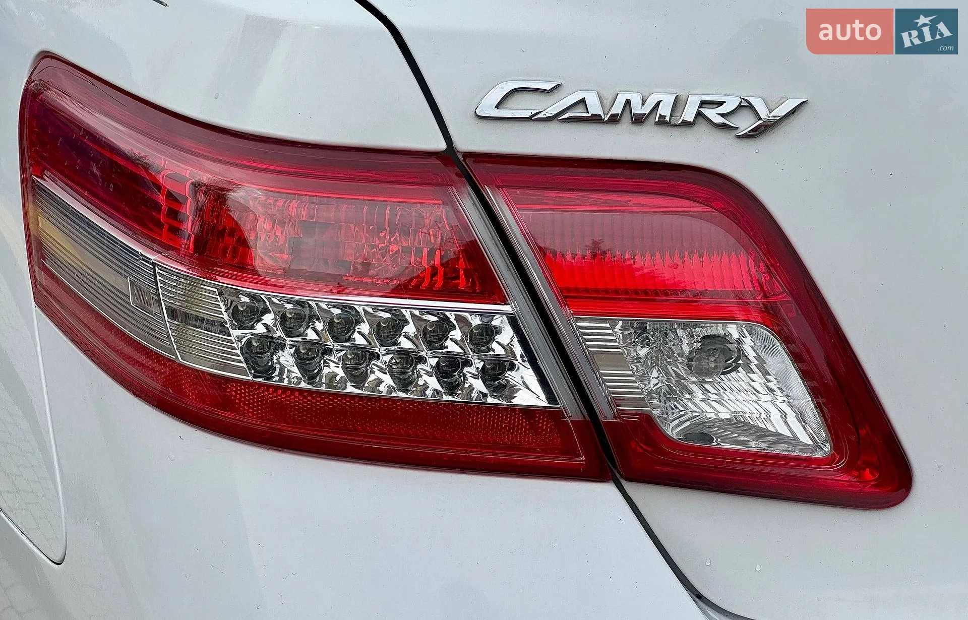 2011 Toyota Camry - мініатюра 10