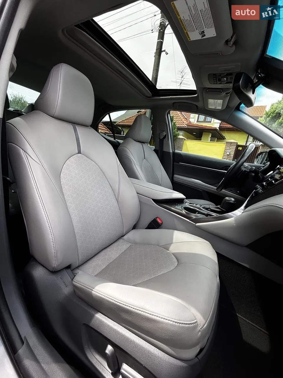2021 Toyota Camry - мініатюра 33