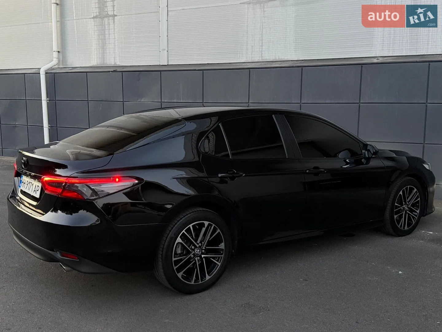 2018 Toyota Camry - мініатюра 14