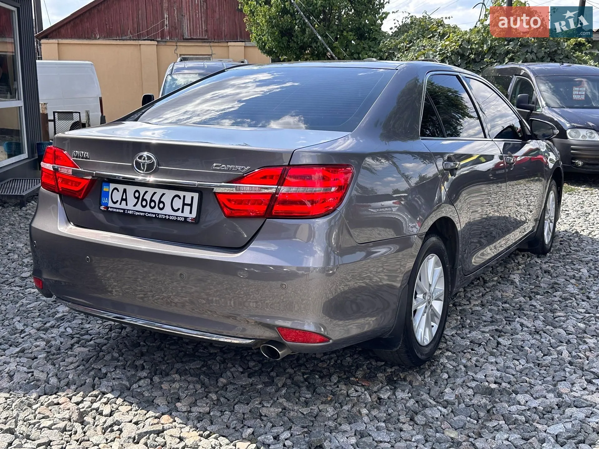 2016 Toyota Camry - мініатюра 7