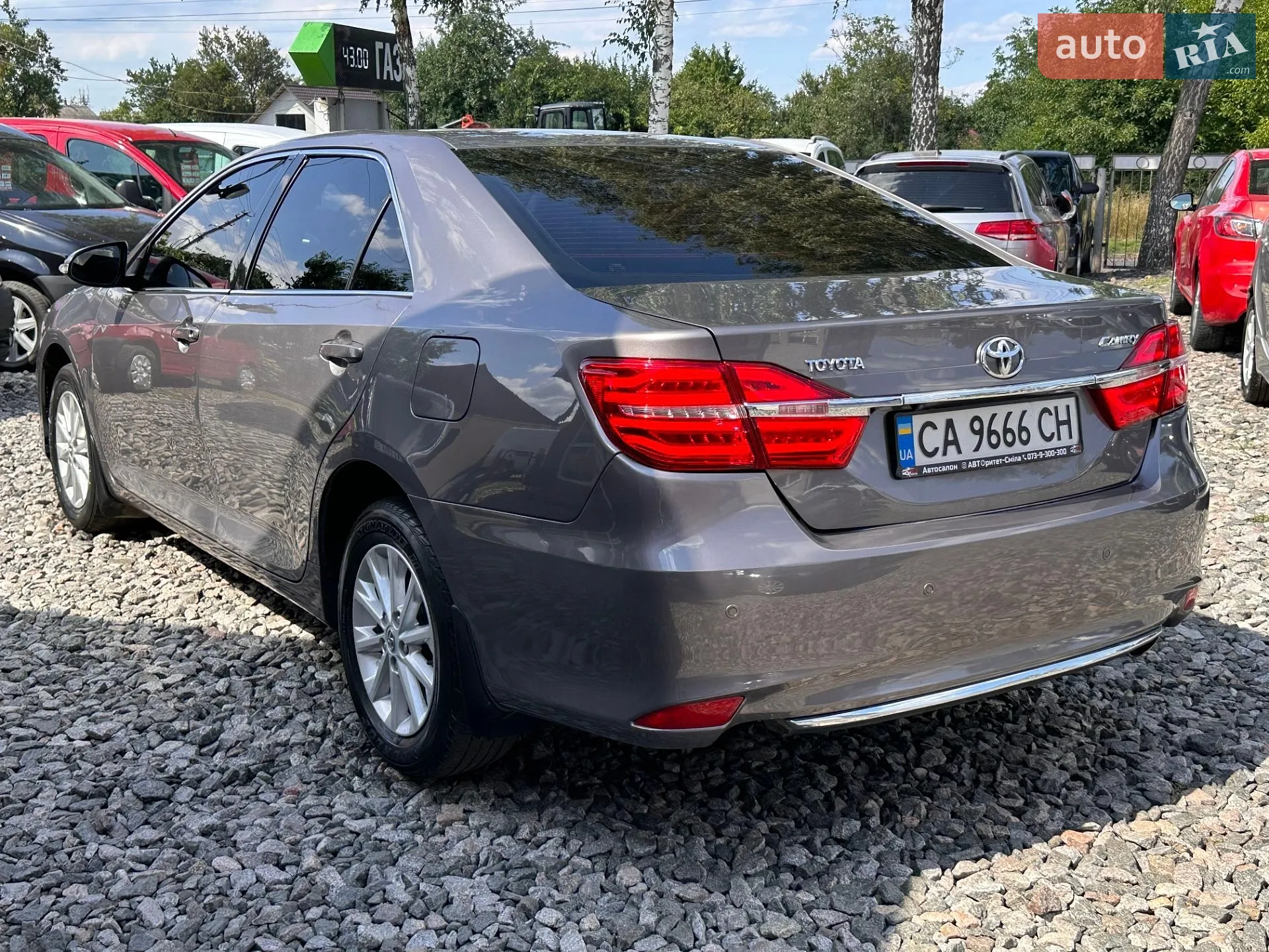 2016 Toyota Camry - мініатюра 6