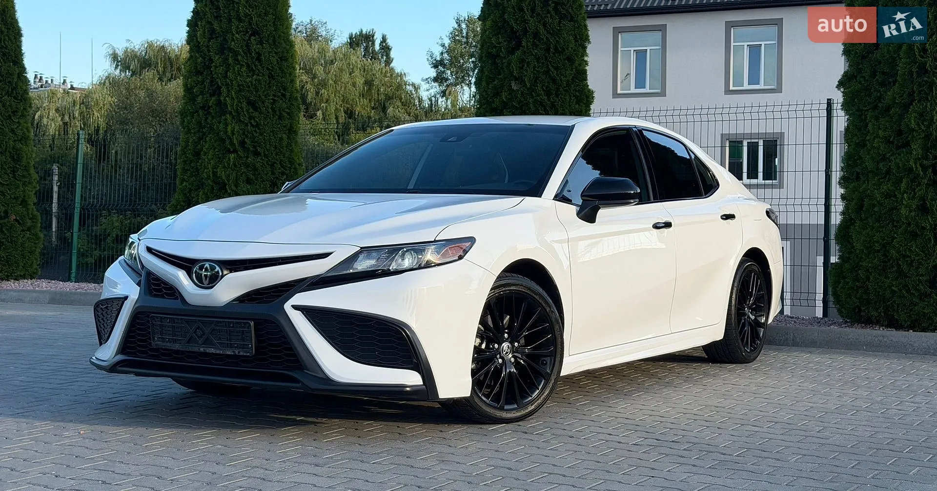 2021 Toyota Camry - мініатюра 5