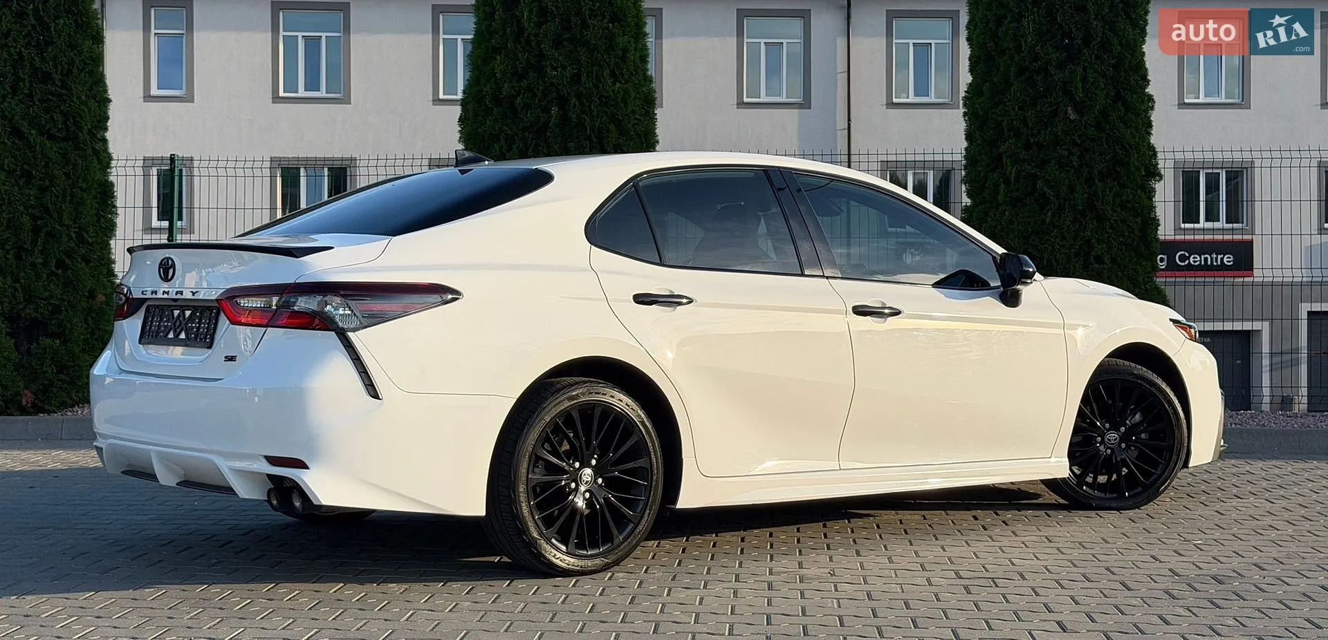 2021 Toyota Camry - мініатюра 10