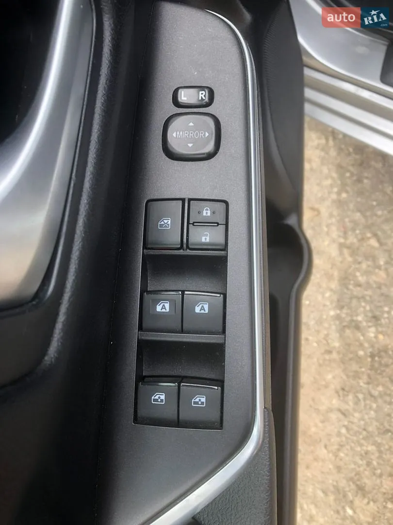 2015 Toyota Camry - мініатюра 3