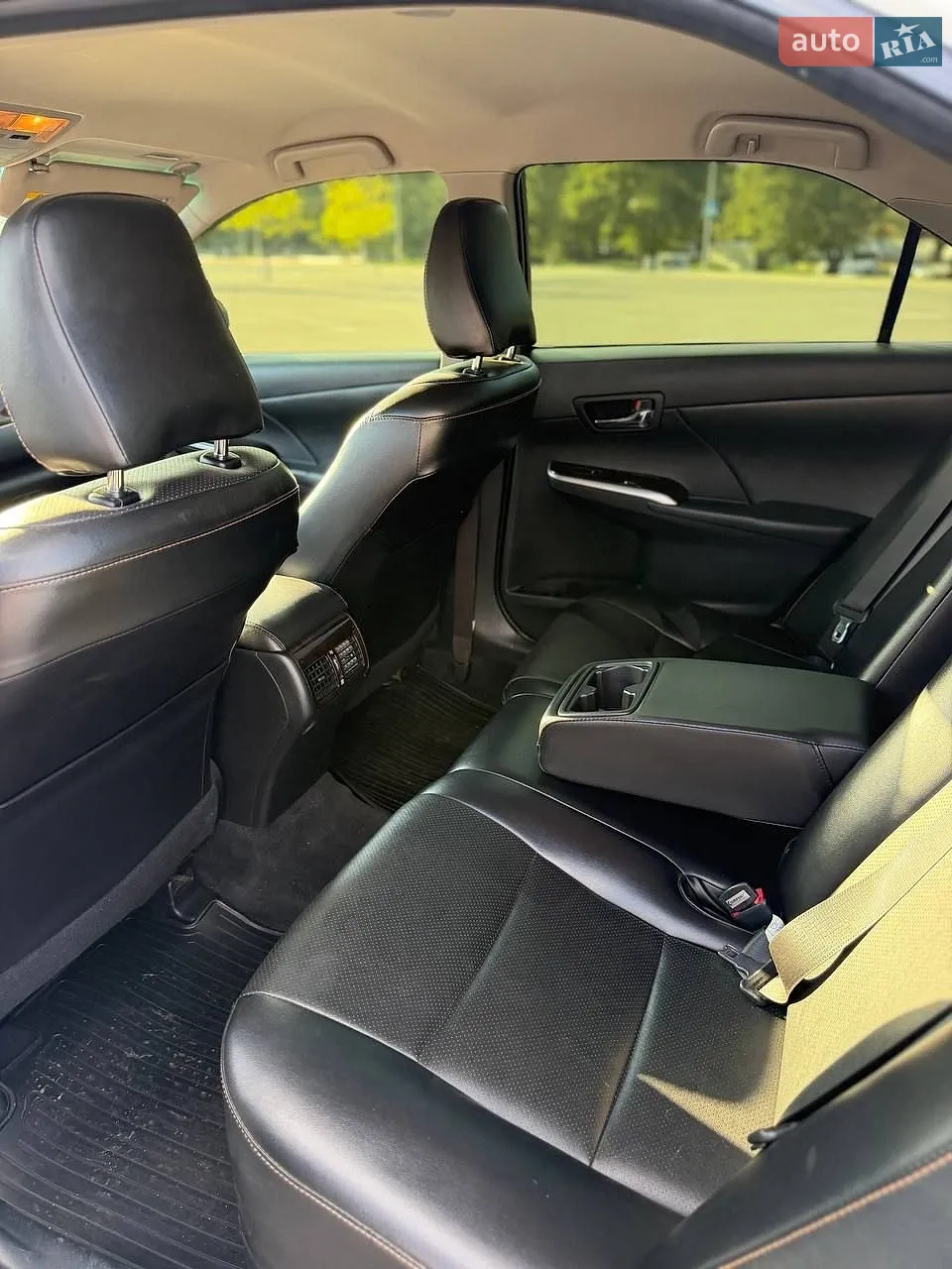2015 Toyota Camry - мініатюра 25
