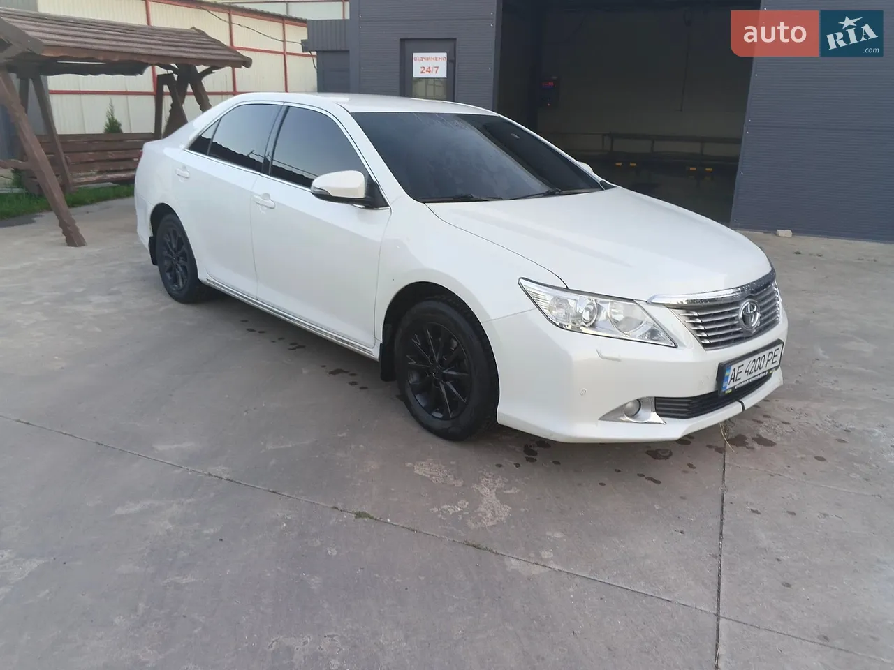 2014 Toyota Camry - мініатюра 17