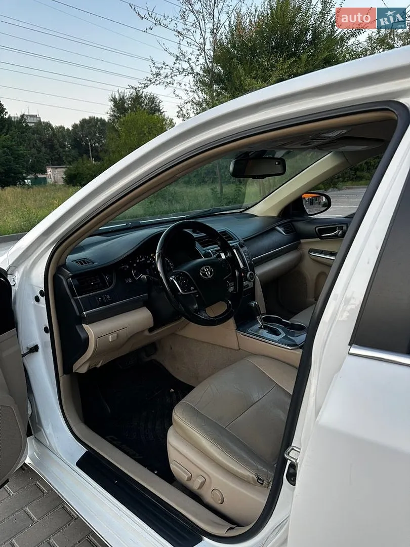 2014 Toyota Camry - мініатюра 8