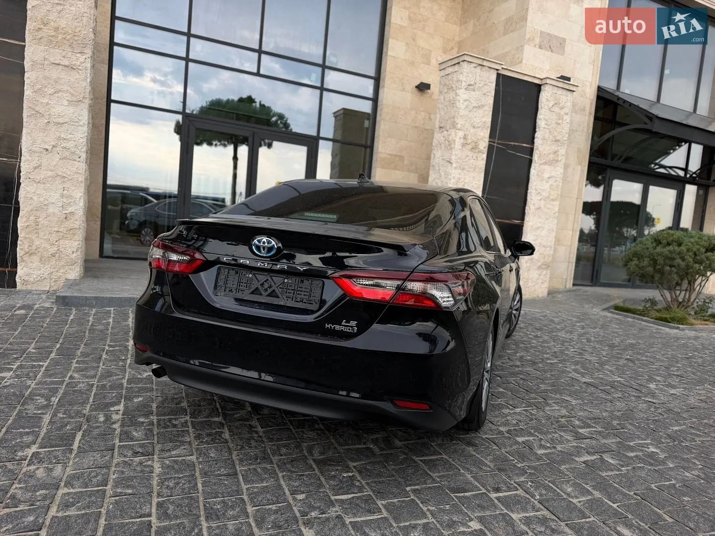 2022 Toyota Camry - мініатюра 12