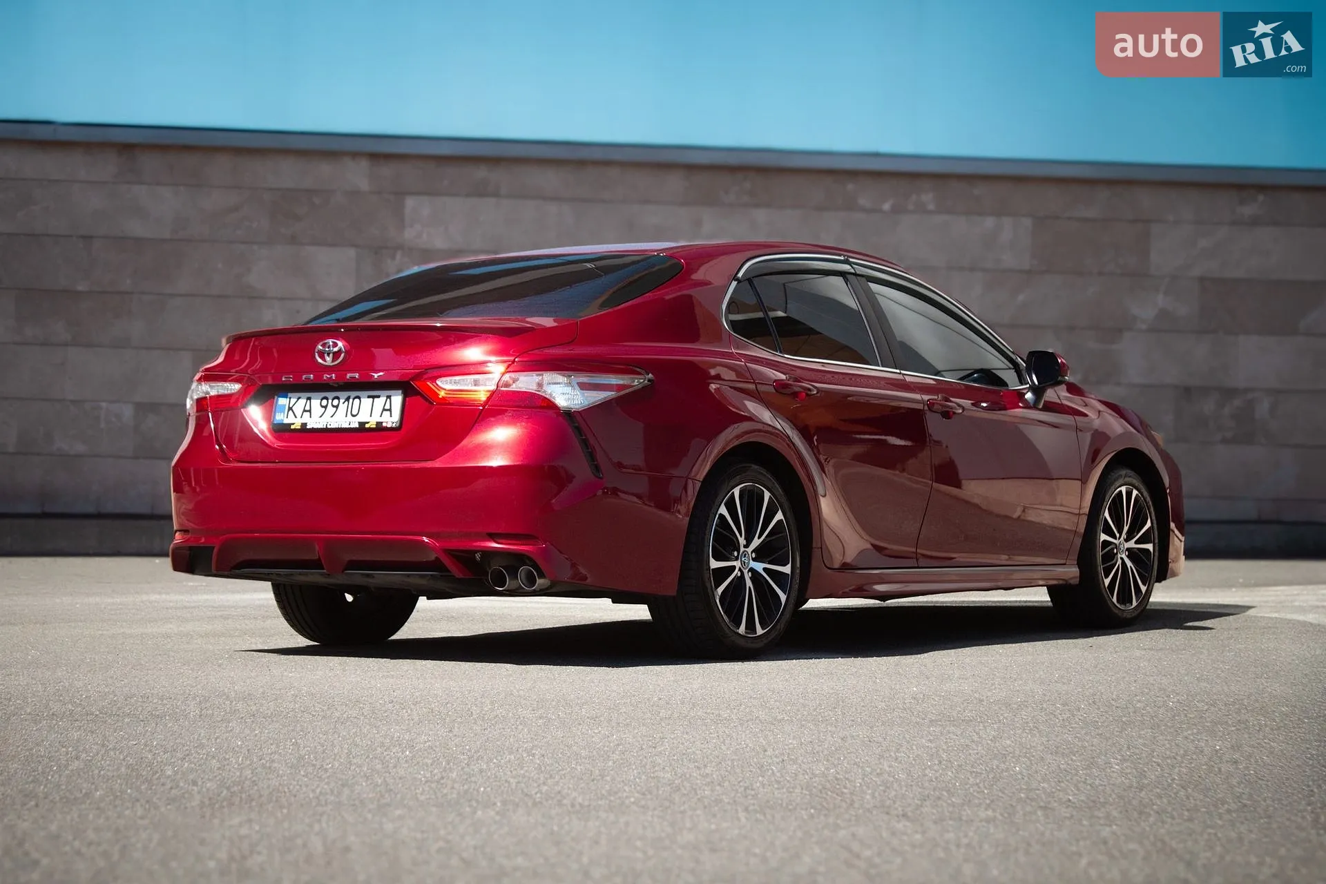 2018 Toyota Camry - мініатюра 3