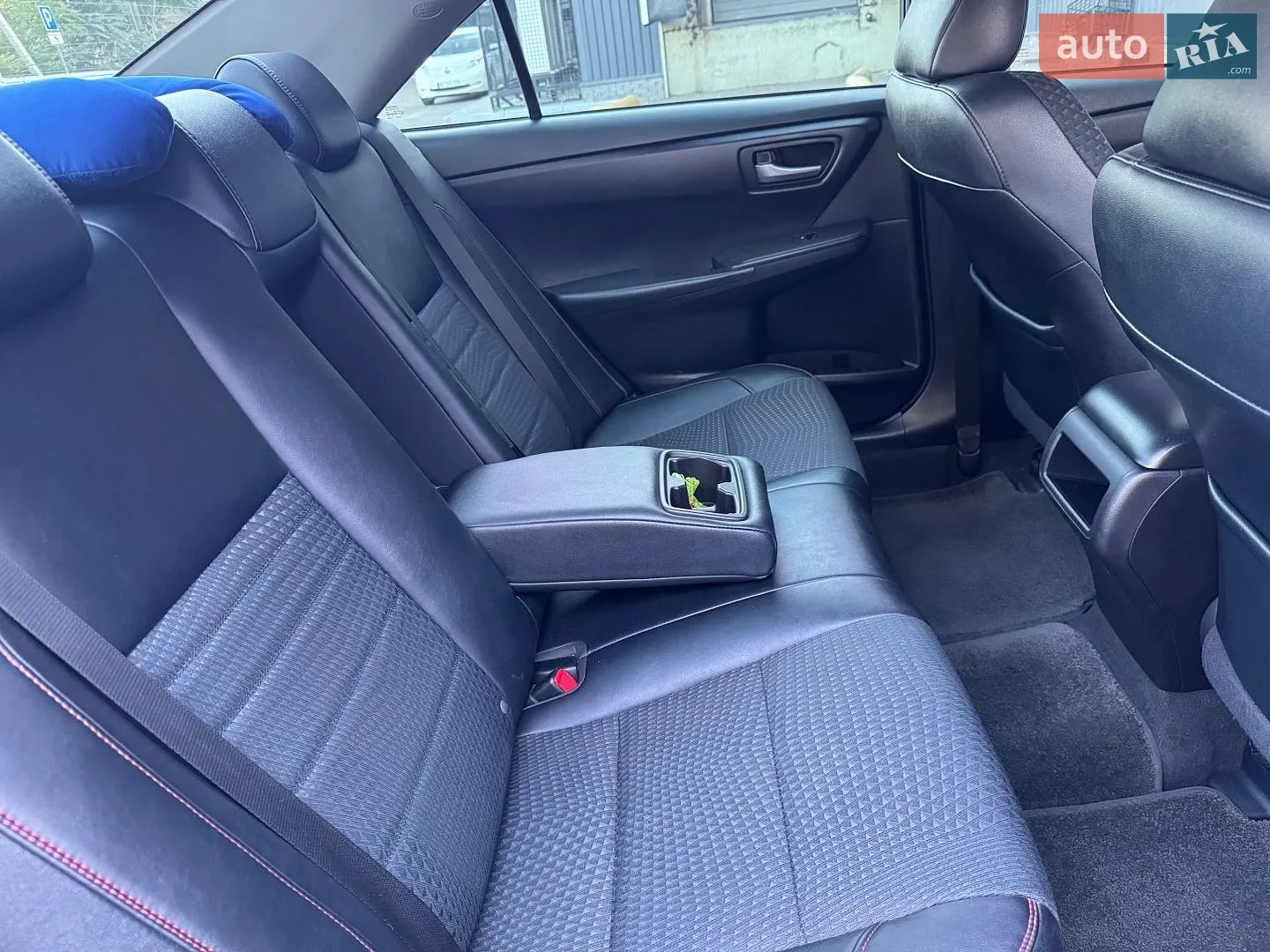 2015 Toyota Camry - мініатюра 14