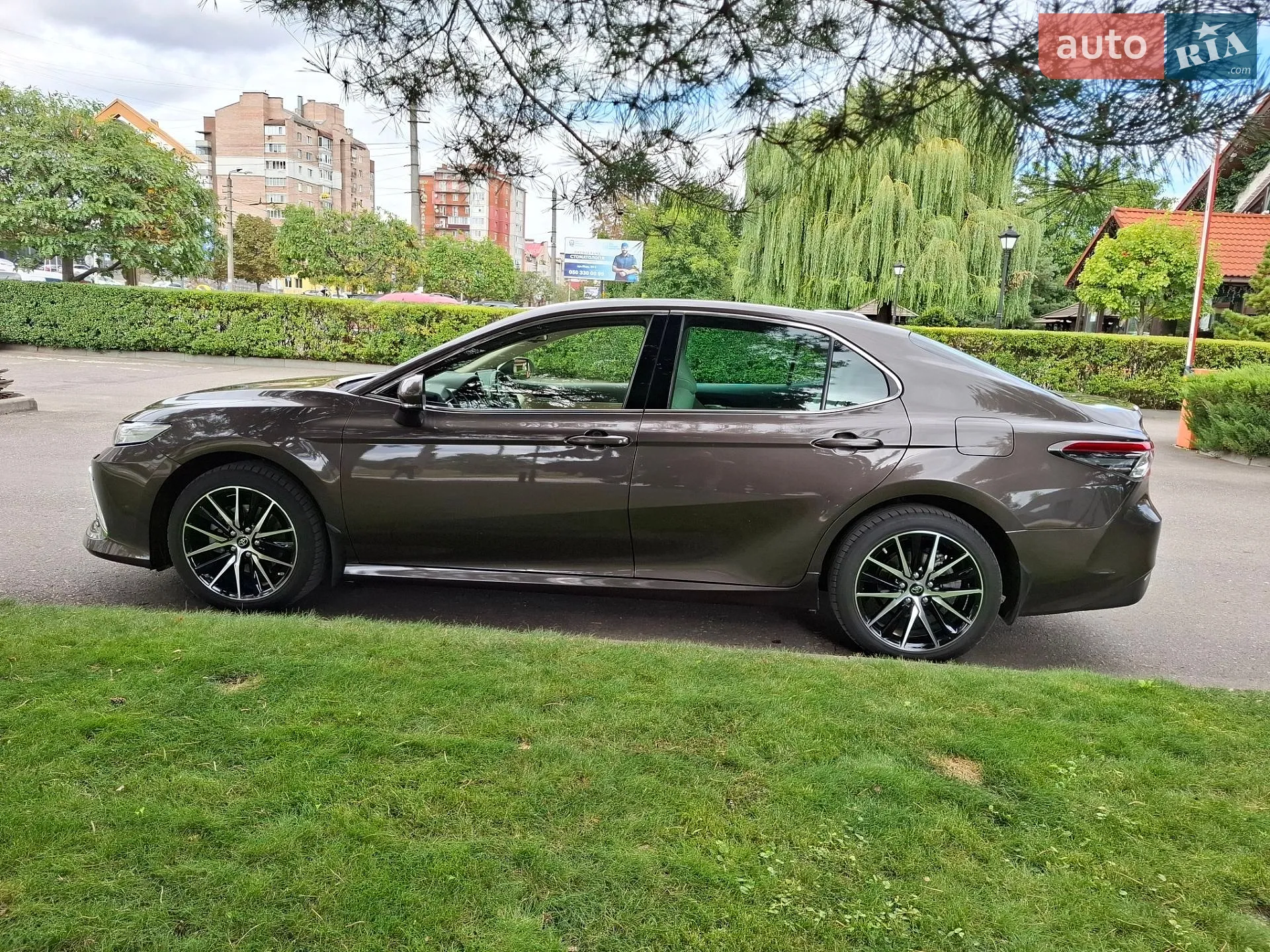 2021 Toyota Camry - мініатюра 11