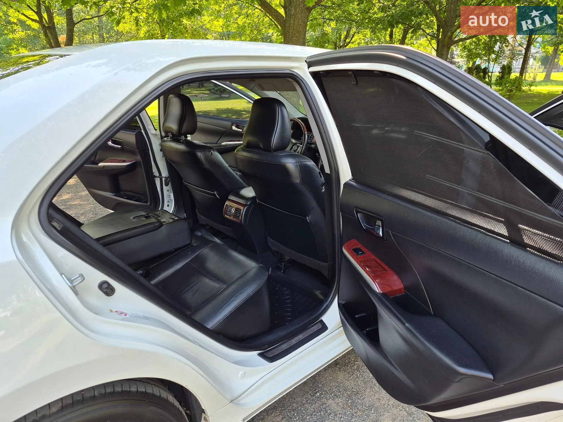 2011 Toyota Camry - мініатюра 15