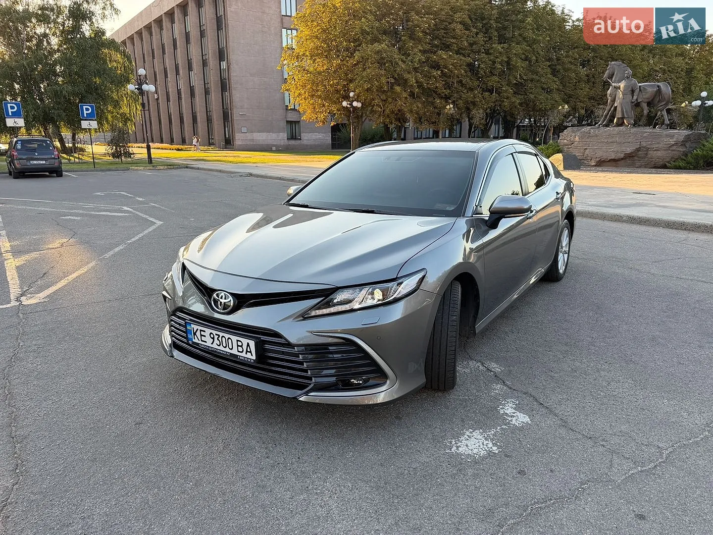 2023 Toyota Camry - мініатюра 5