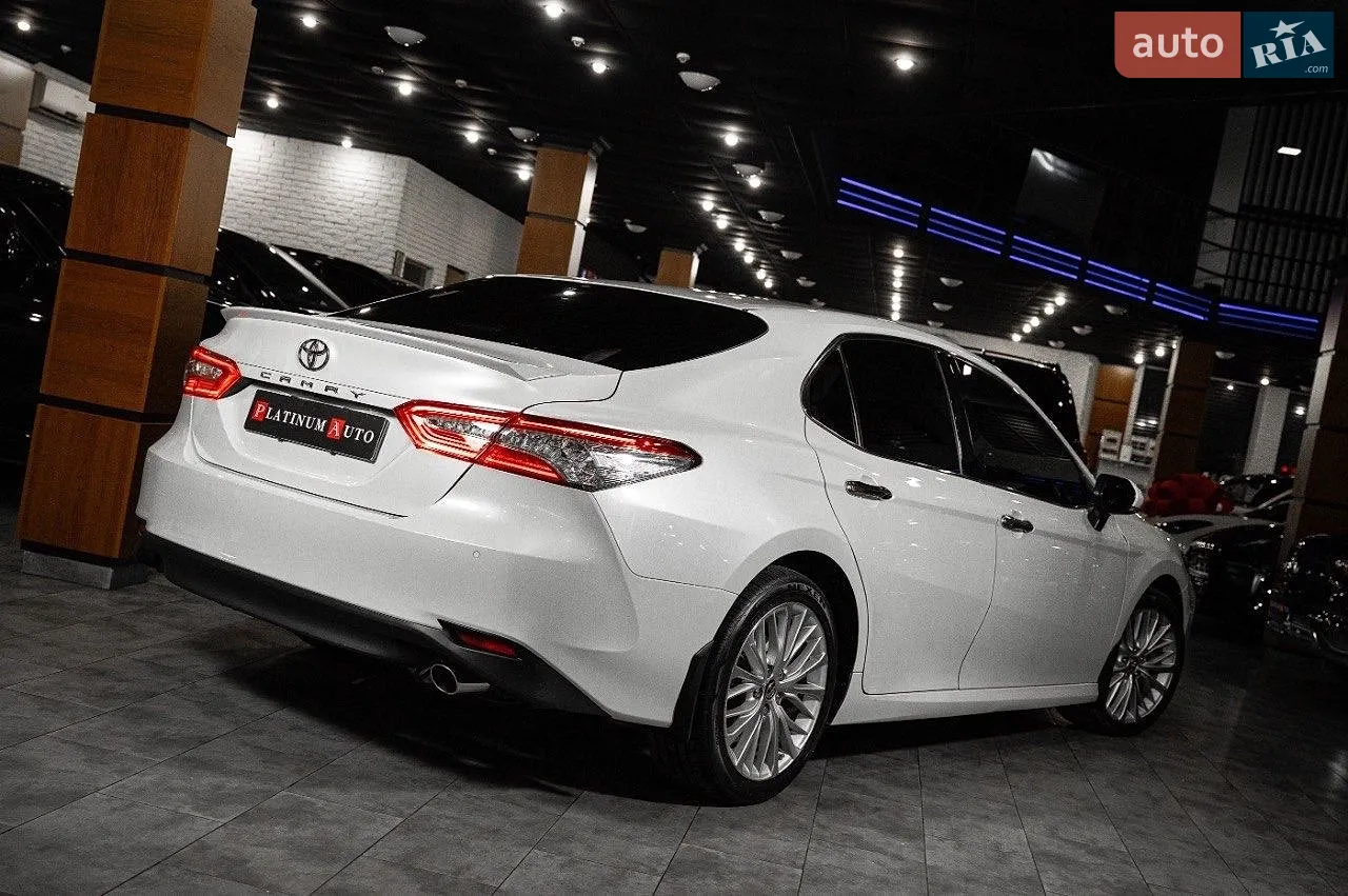 2018 Toyota Camry - мініатюра 38