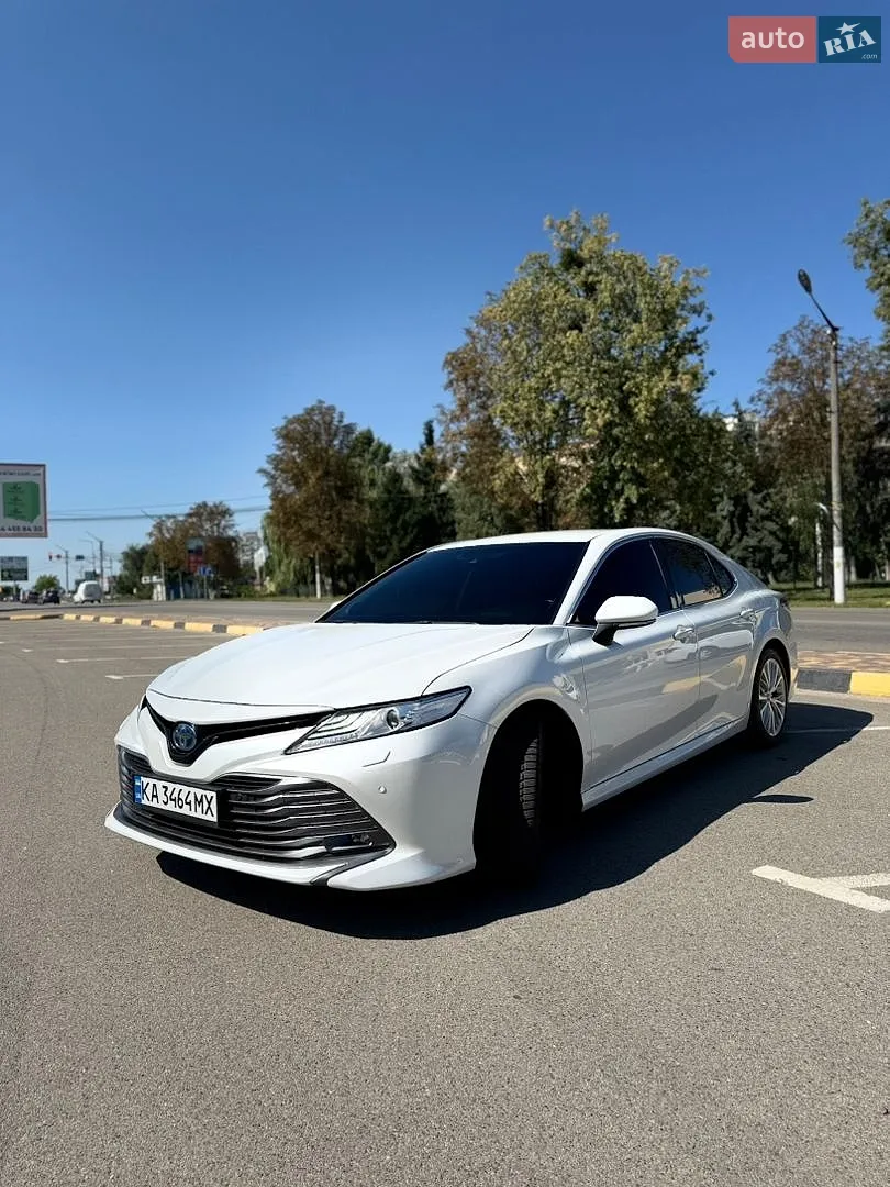 2019 Toyota Camry - мініатюра 11