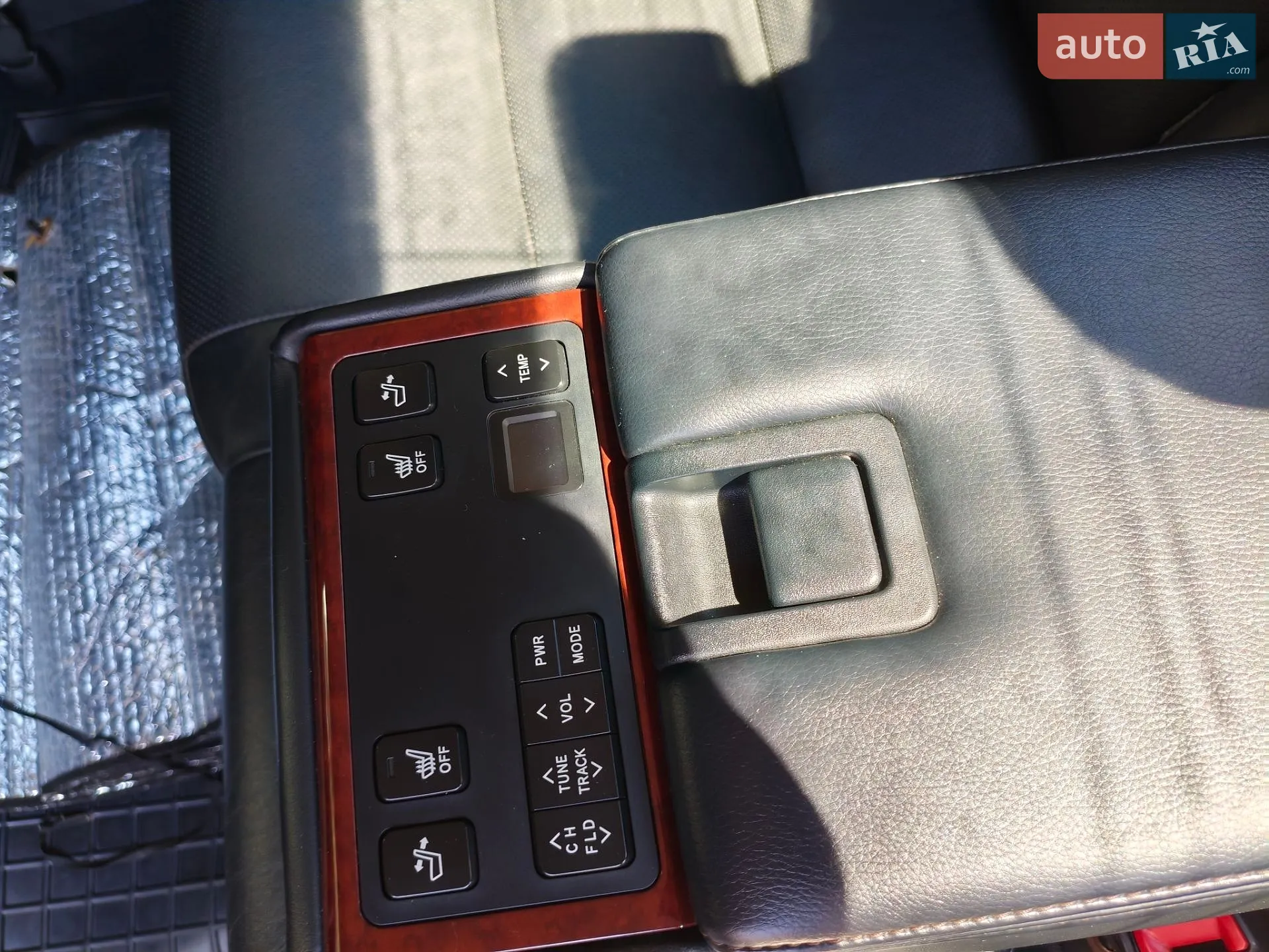2014 Toyota Camry - мініатюра 6