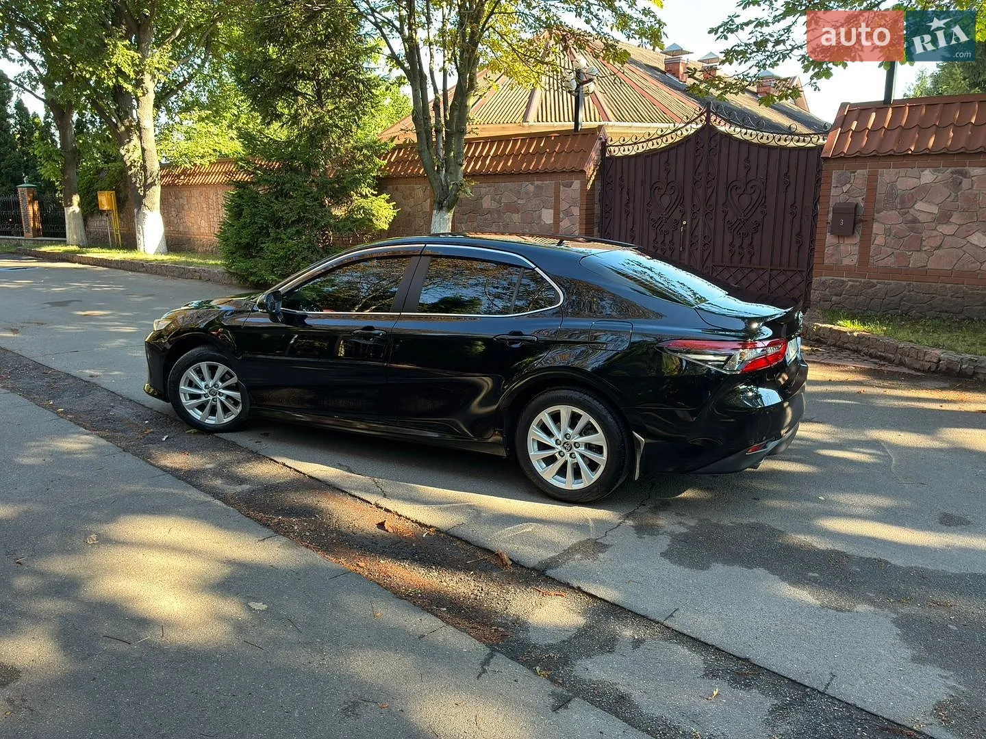 2022 Toyota Camry - мініатюра 12