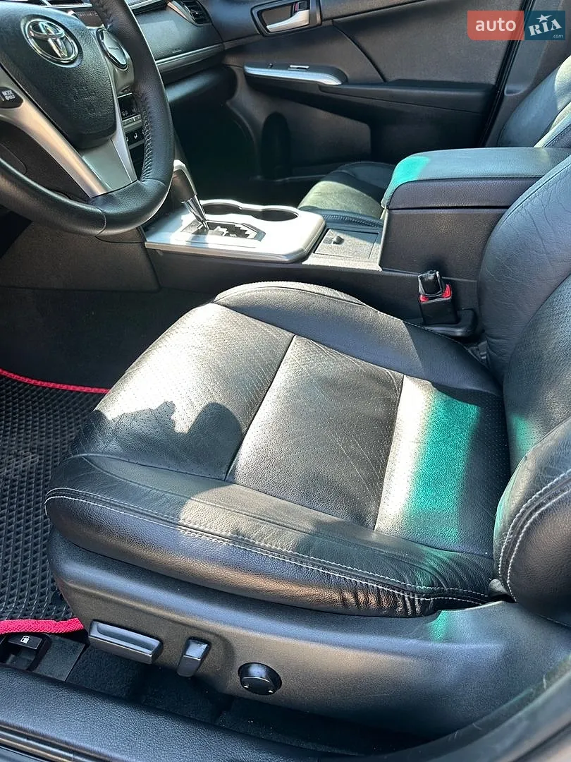 2013 Toyota Camry - мініатюра 23