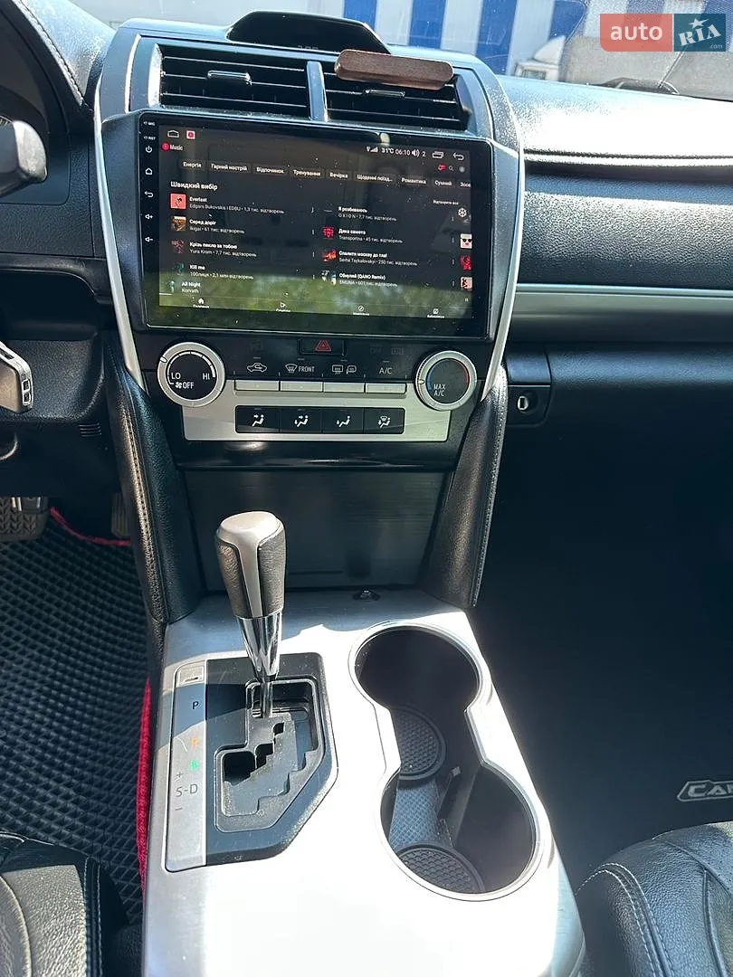 2013 Toyota Camry - мініатюра 22