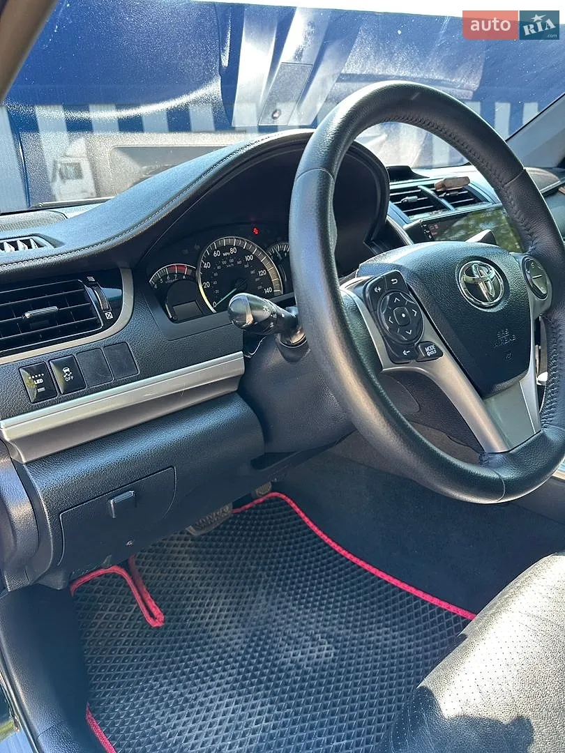 2013 Toyota Camry - мініатюра 20