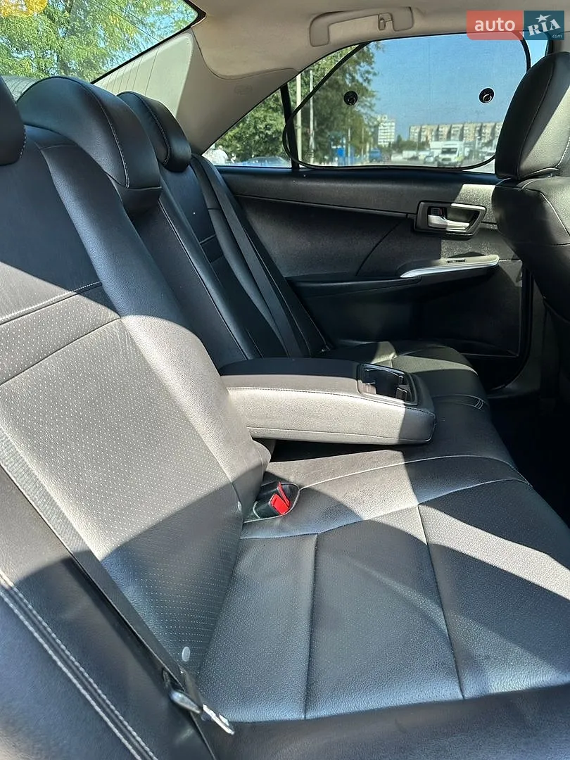 2013 Toyota Camry - мініатюра 33