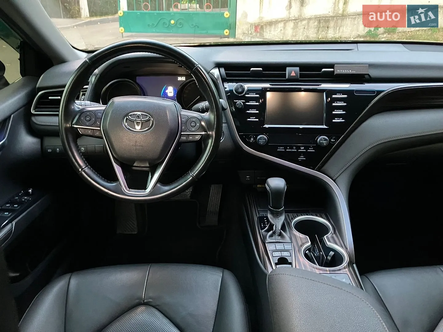2020 Toyota Camry - мініатюра 11