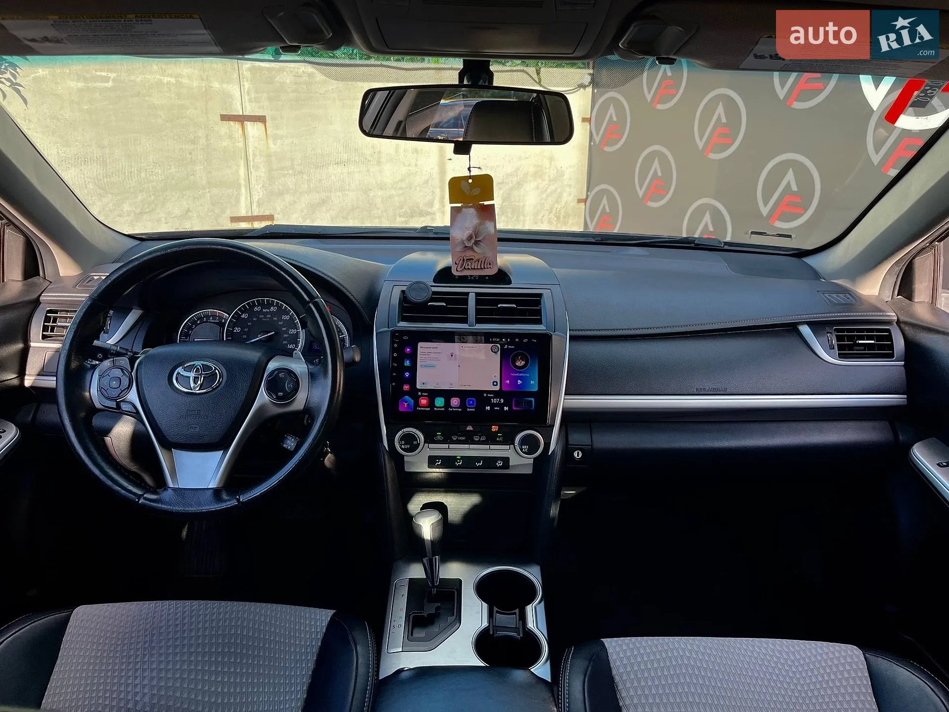 2014 Toyota Camry - мініатюра 15