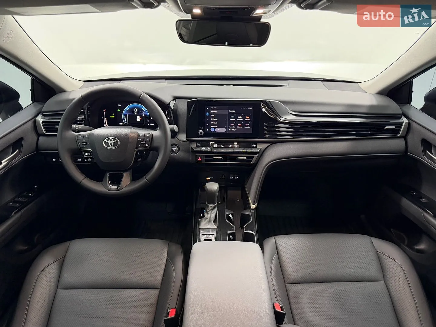 2025 Toyota Camry - мініатюра 15