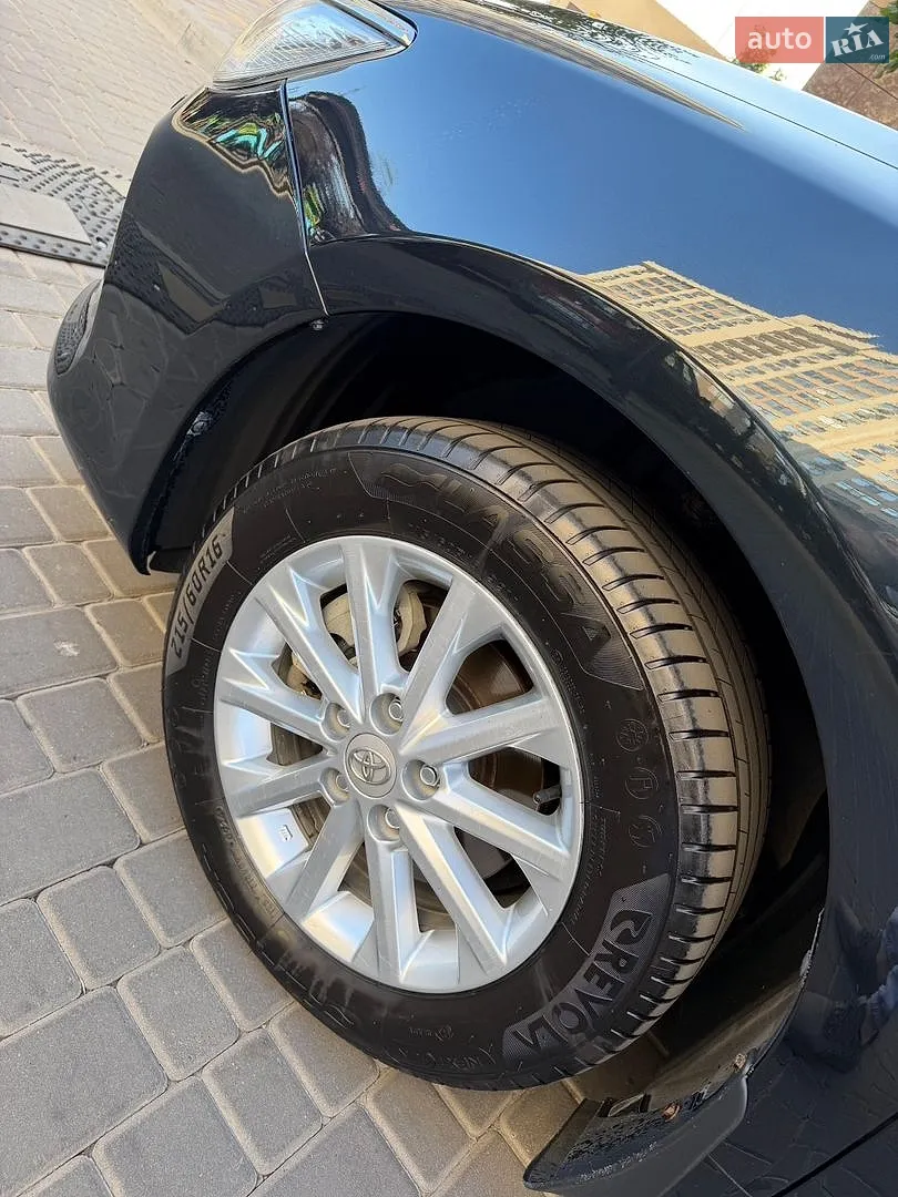 2015 Toyota Camry - мініатюра 18