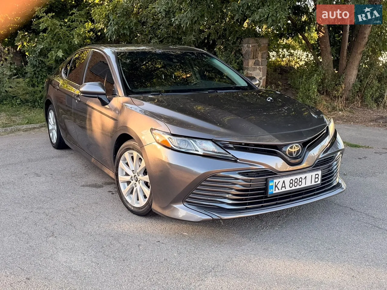 2019 Toyota Camry - мініатюра 12