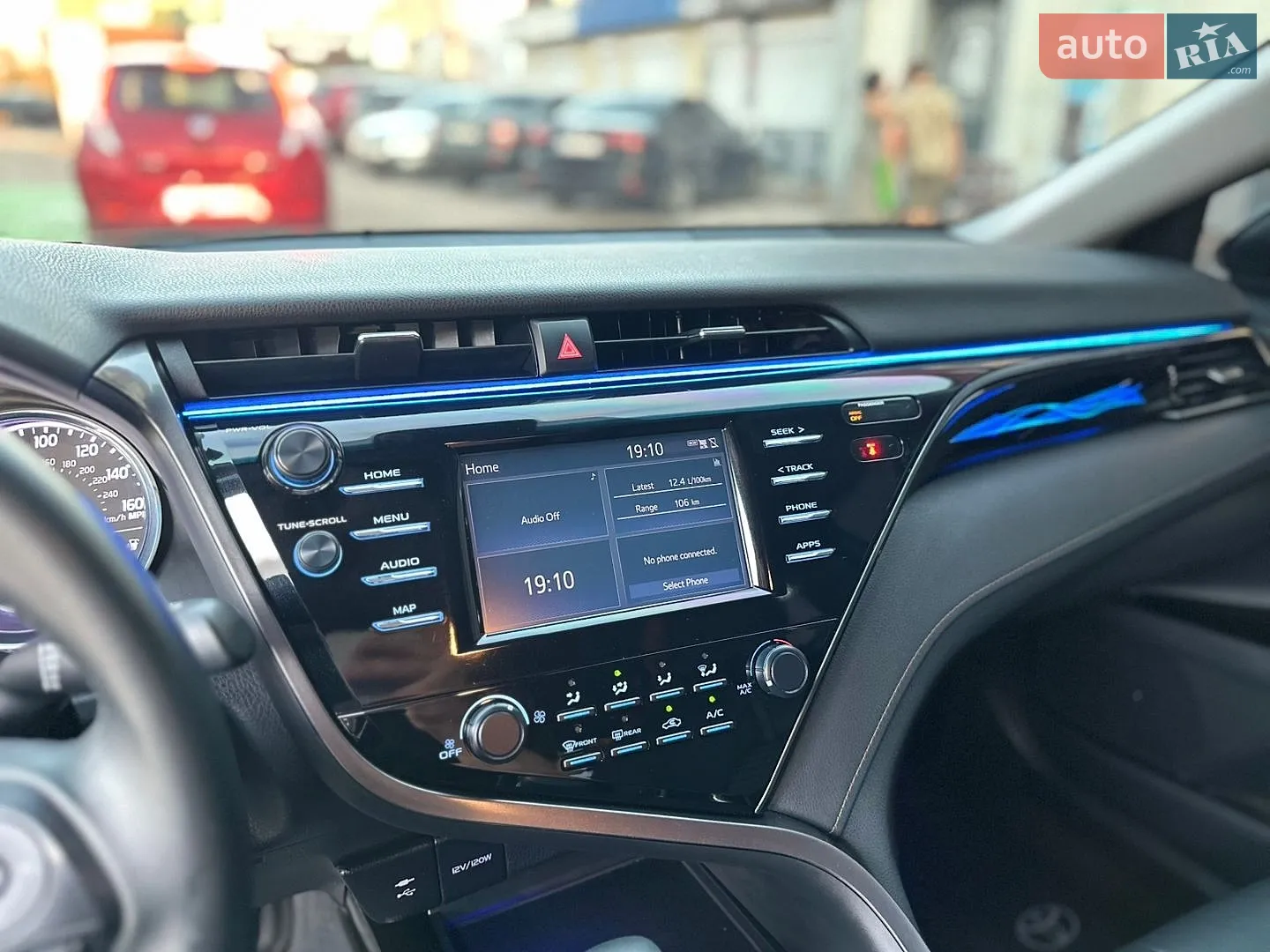 2019 Toyota Camry - мініатюра 9