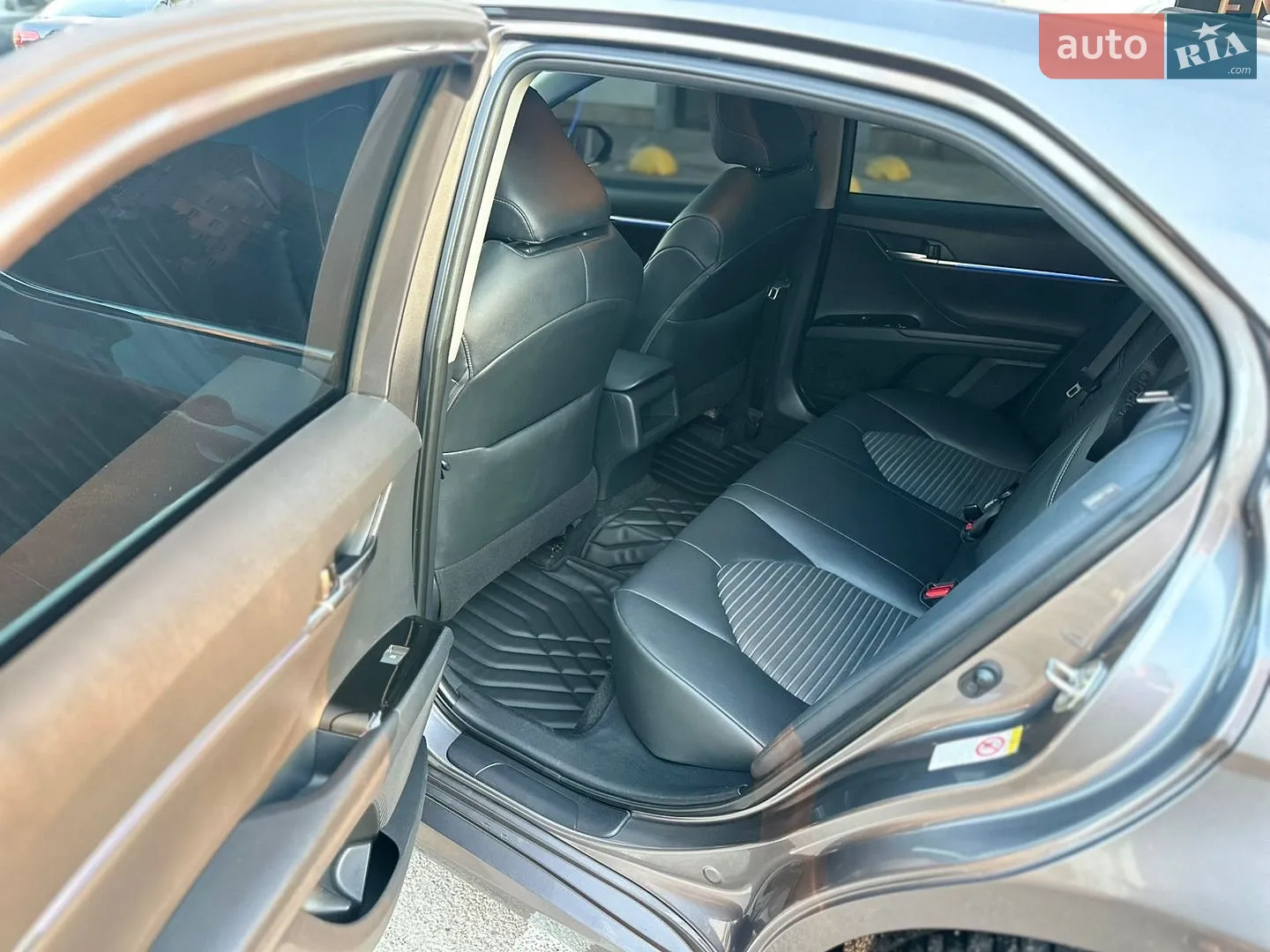 2019 Toyota Camry - мініатюра 13