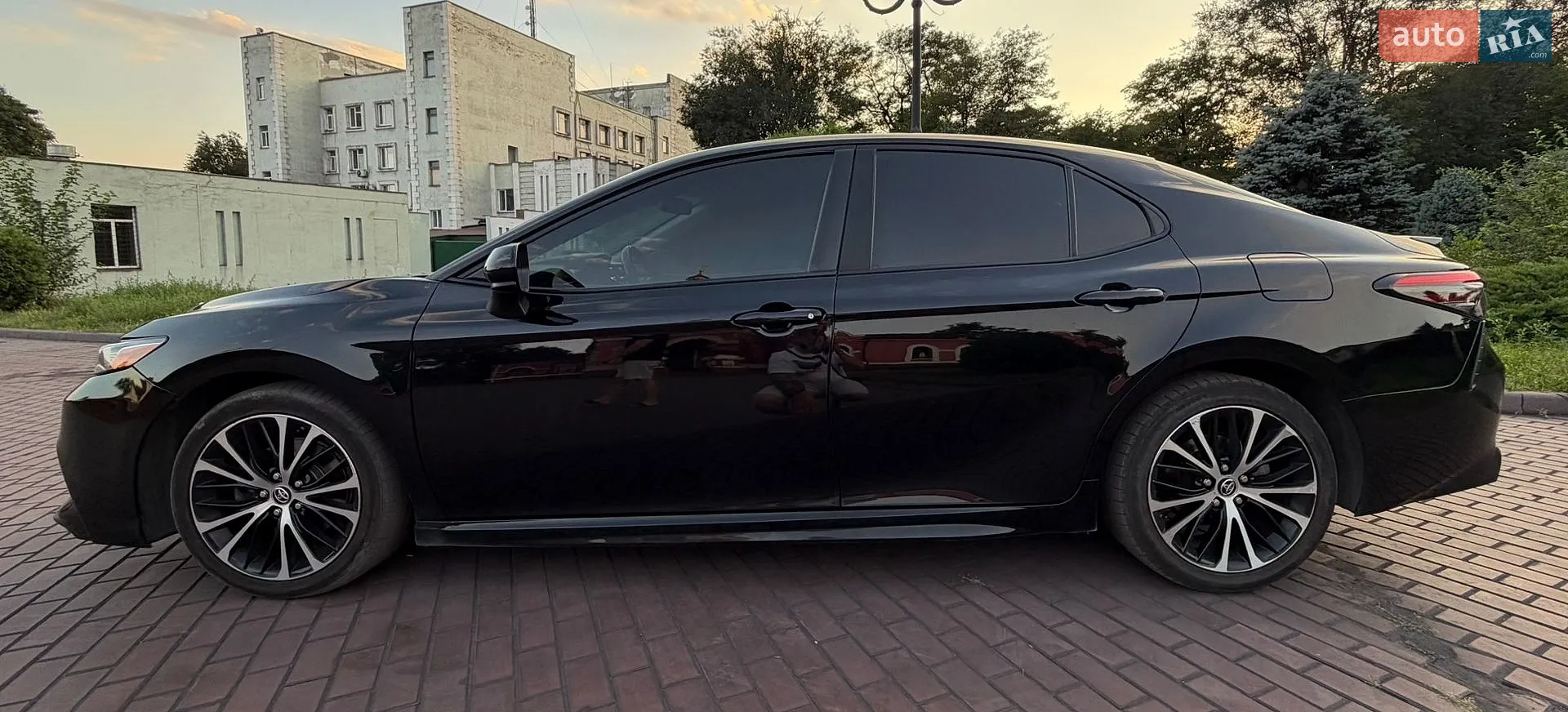 2017 Toyota Camry - мініатюра 9