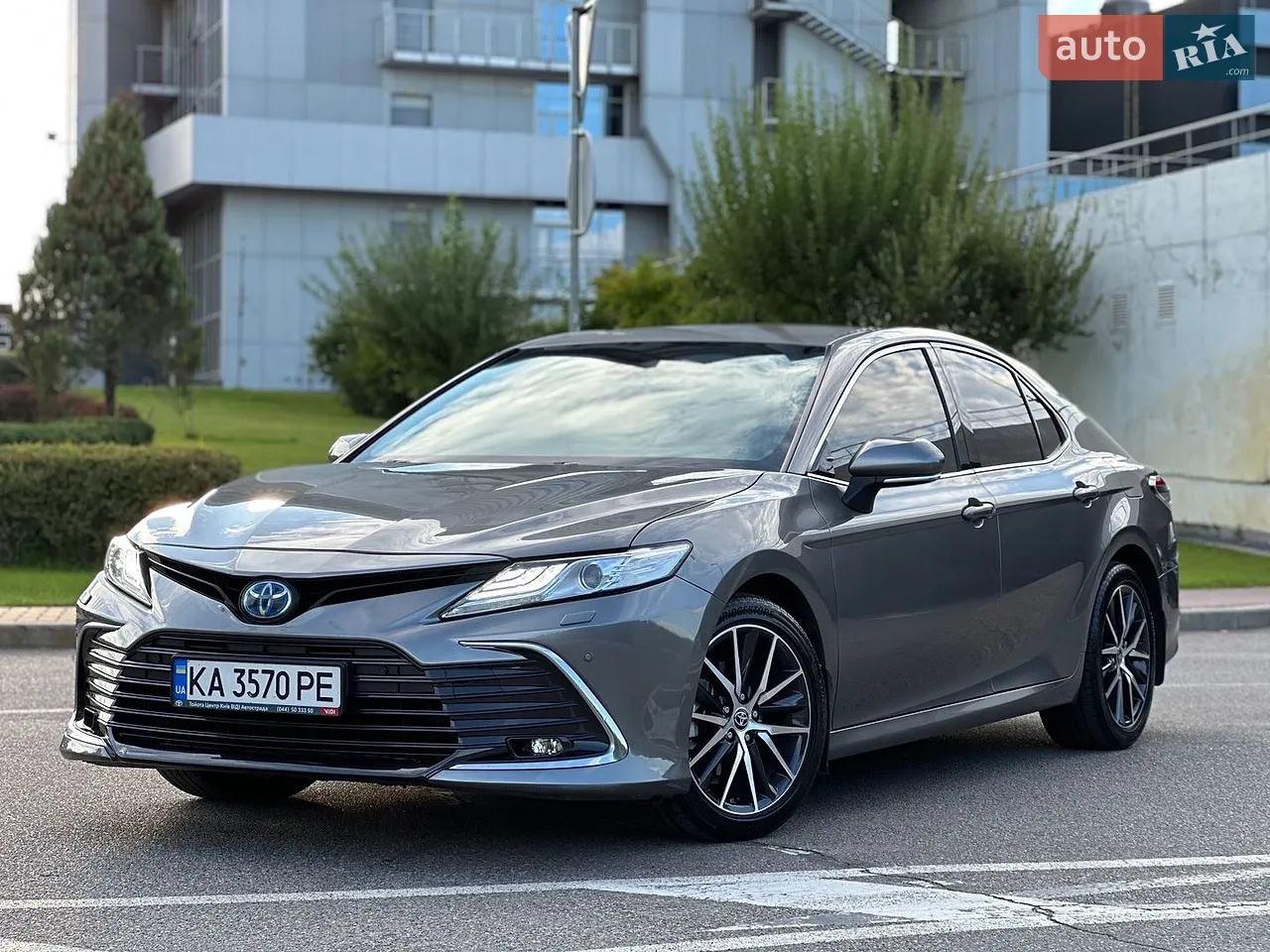 2021 Toyota Camry - мініатюра 9