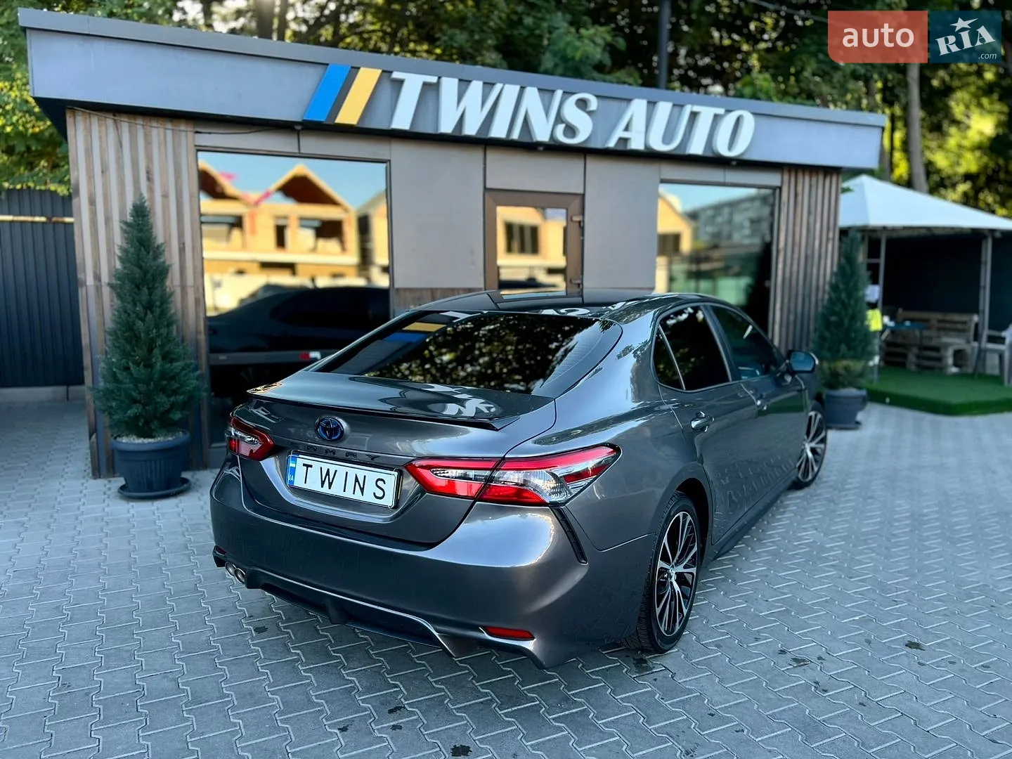 2017 Toyota Camry - мініатюра 18