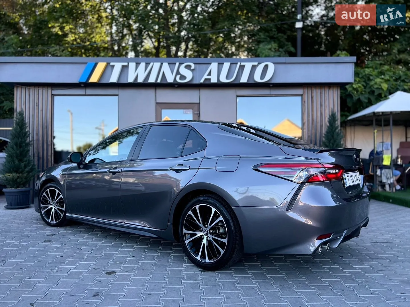 2017 Toyota Camry - мініатюра 23