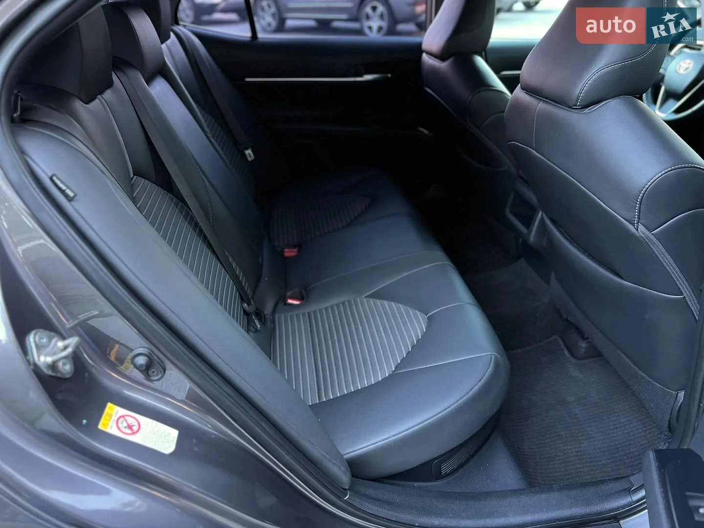 2017 Toyota Camry - мініатюра 26