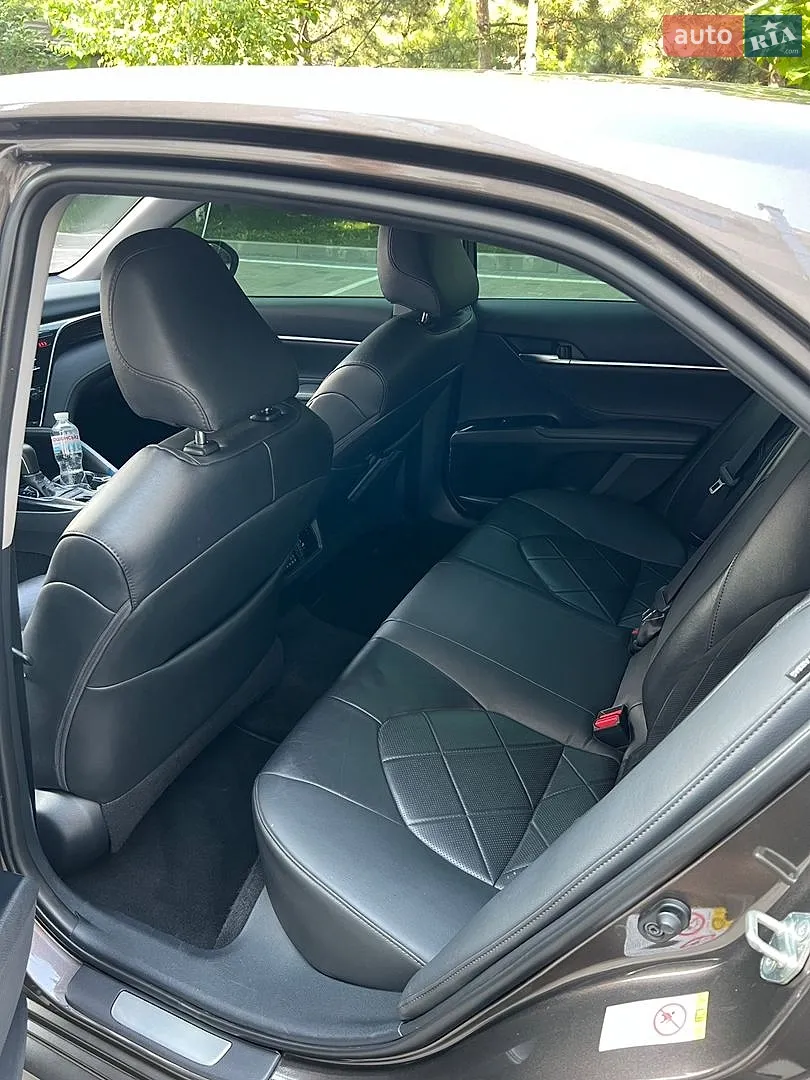 2017 Toyota Camry - мініатюра 6