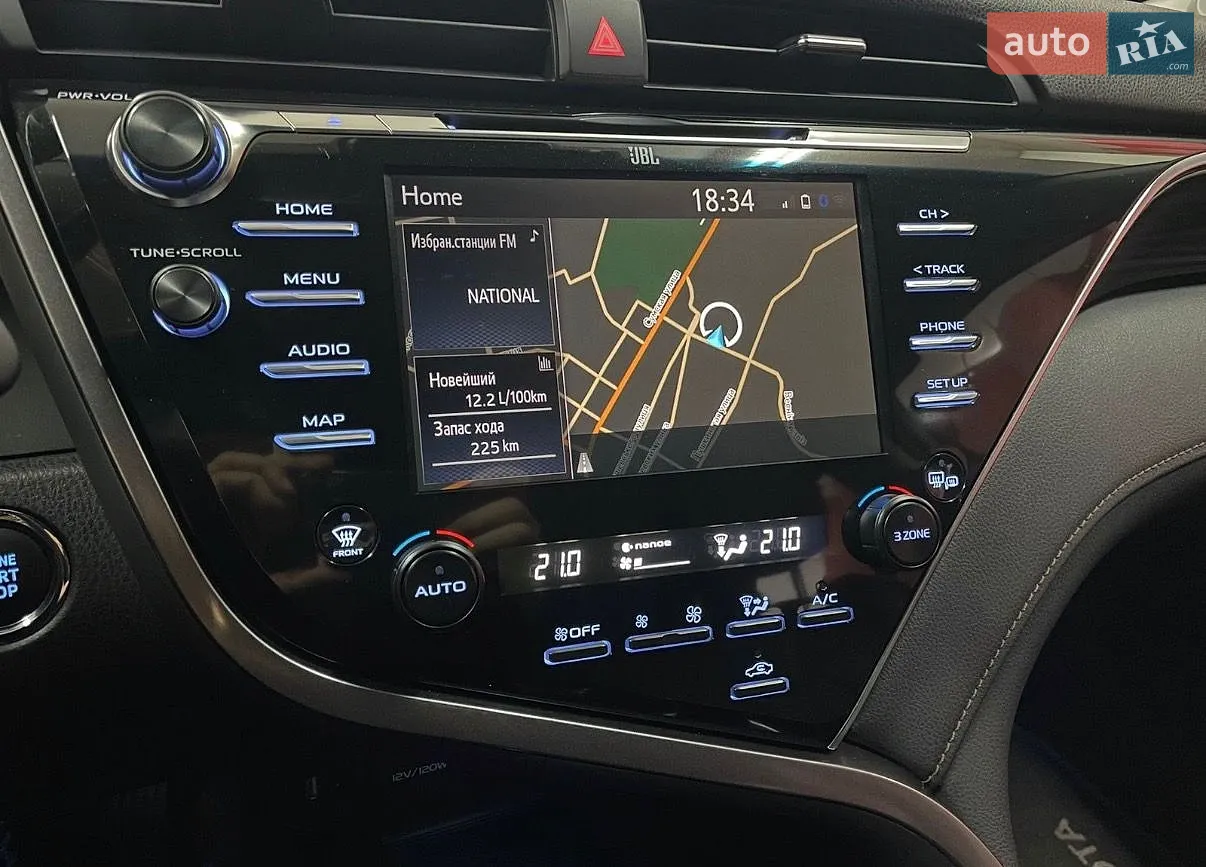2018 Toyota Camry - мініатюра 9