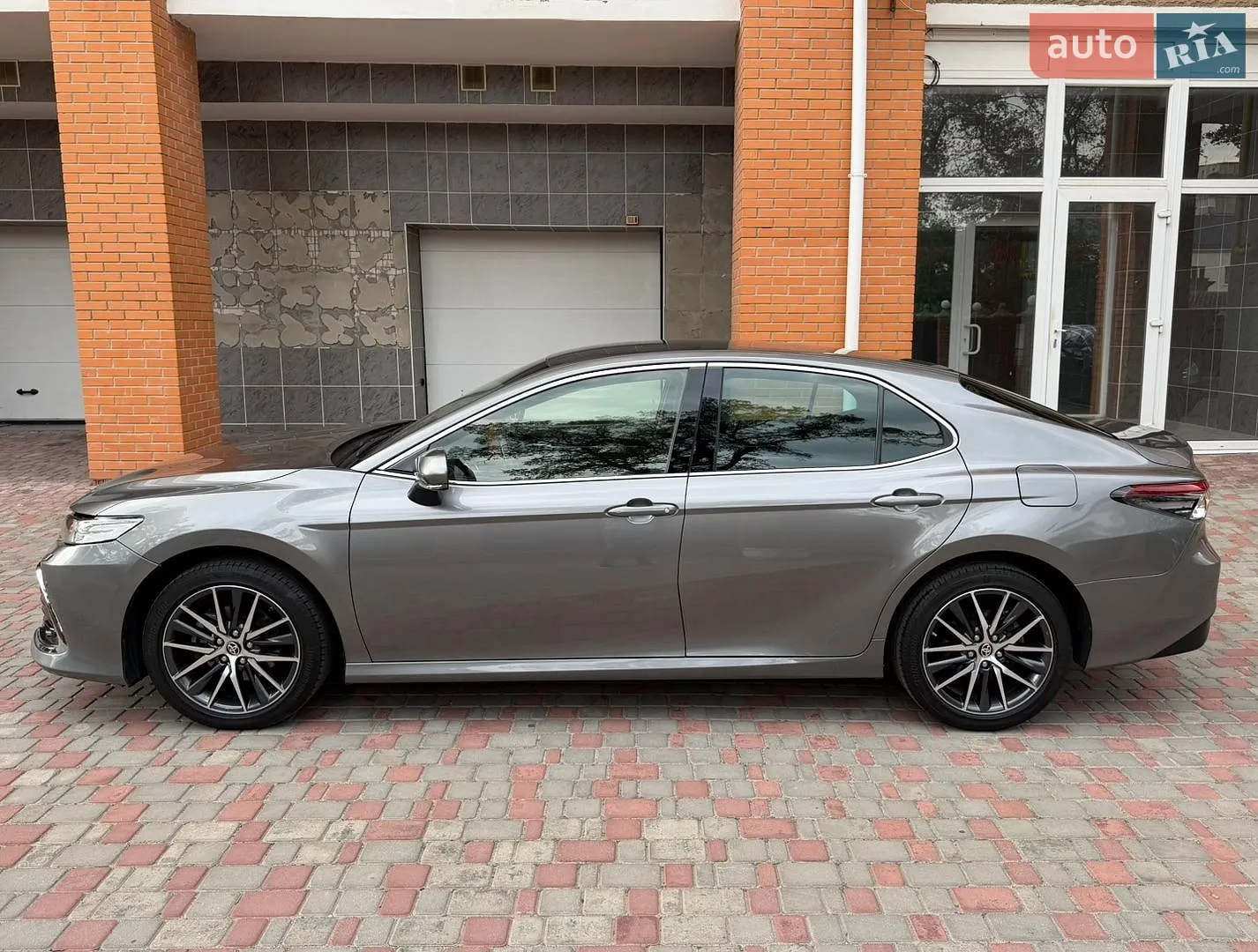 2021 Toyota Camry - мініатюра 4