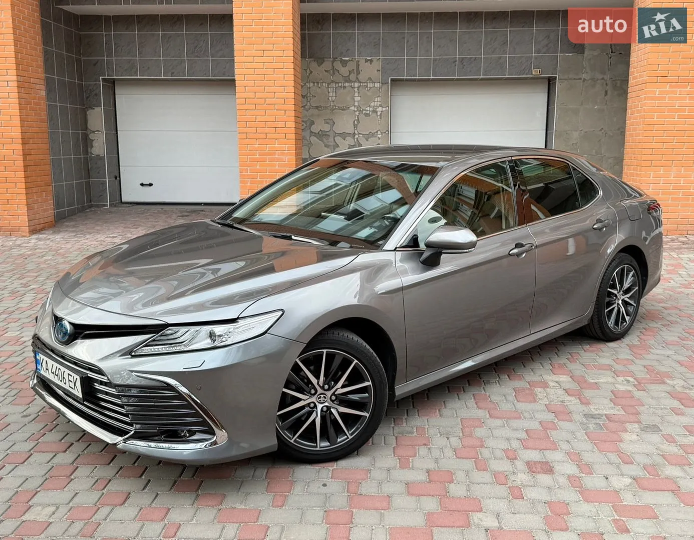 2021 Toyota Camry - мініатюра 9