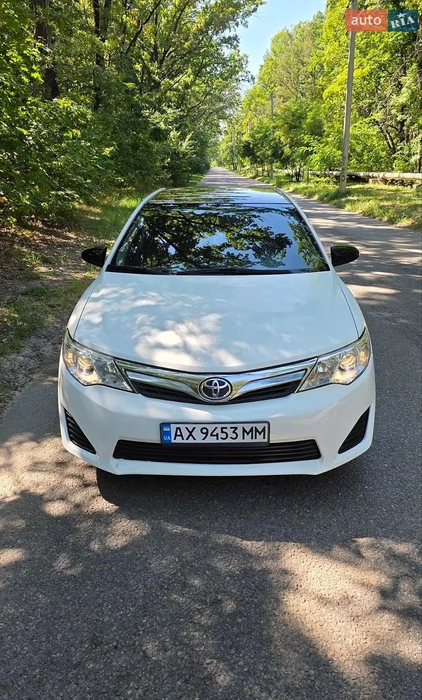 2013 Toyota Camry - мініатюра 9
