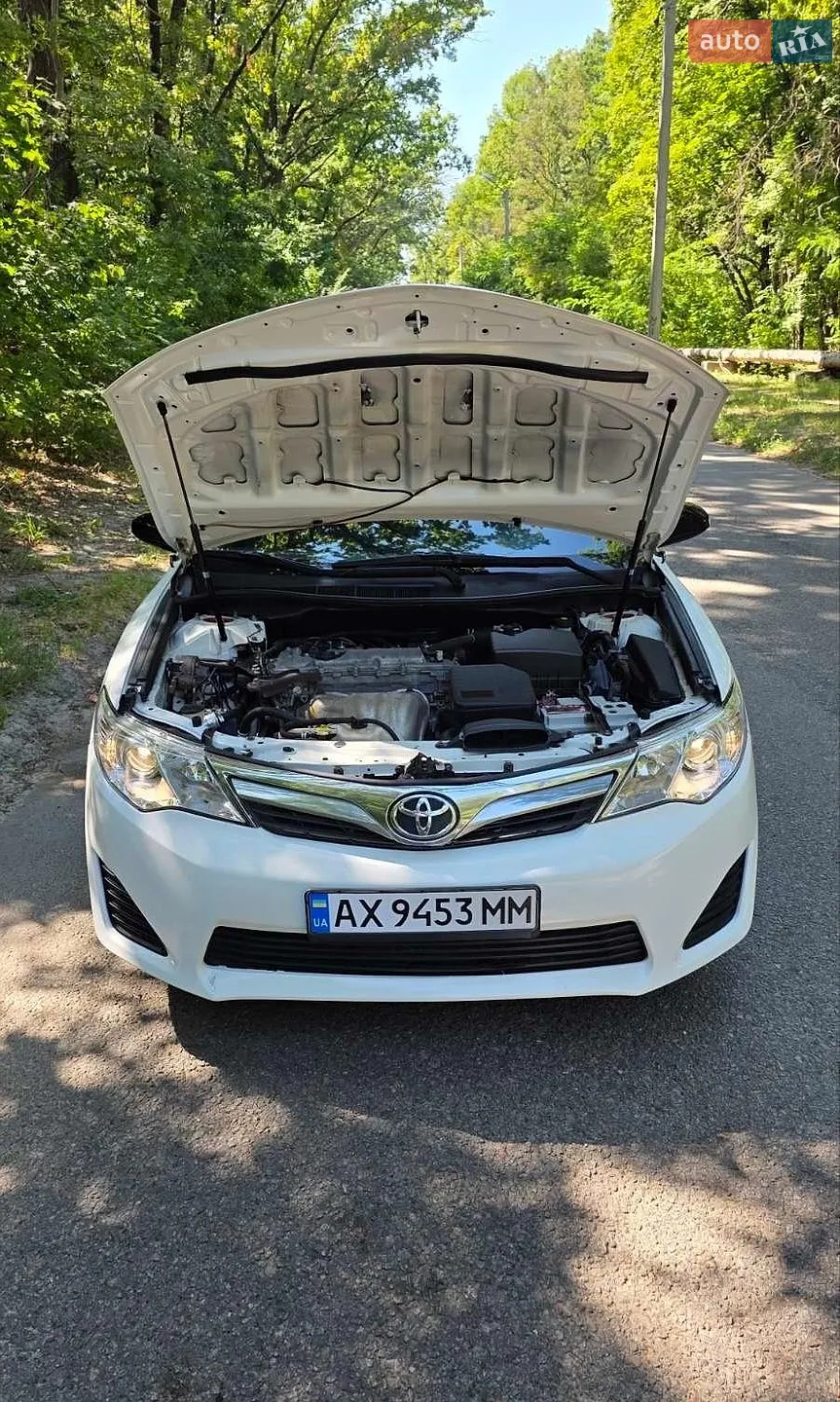 2013 Toyota Camry - мініатюра 11