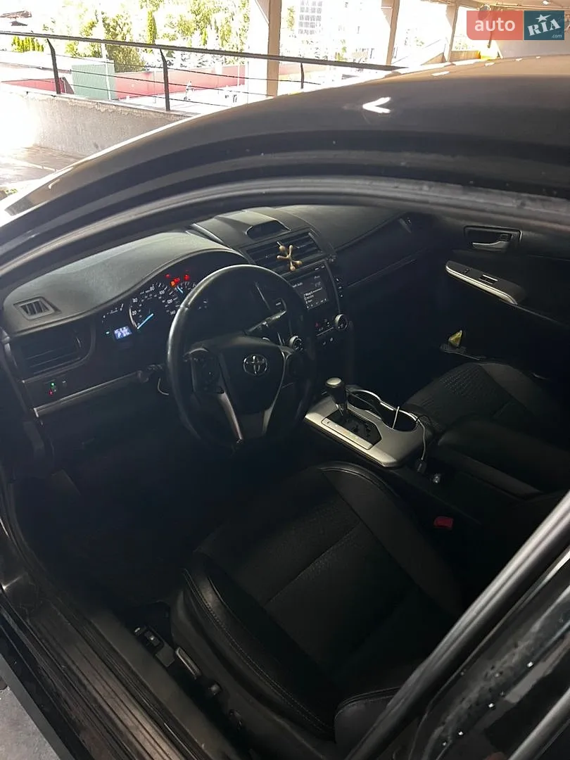 2013 Toyota Camry - мініатюра 3