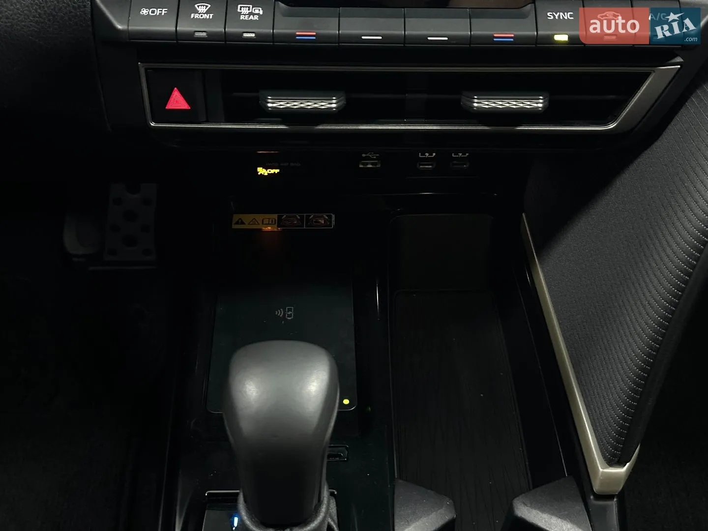 2024 Toyota Camry - мініатюра 39