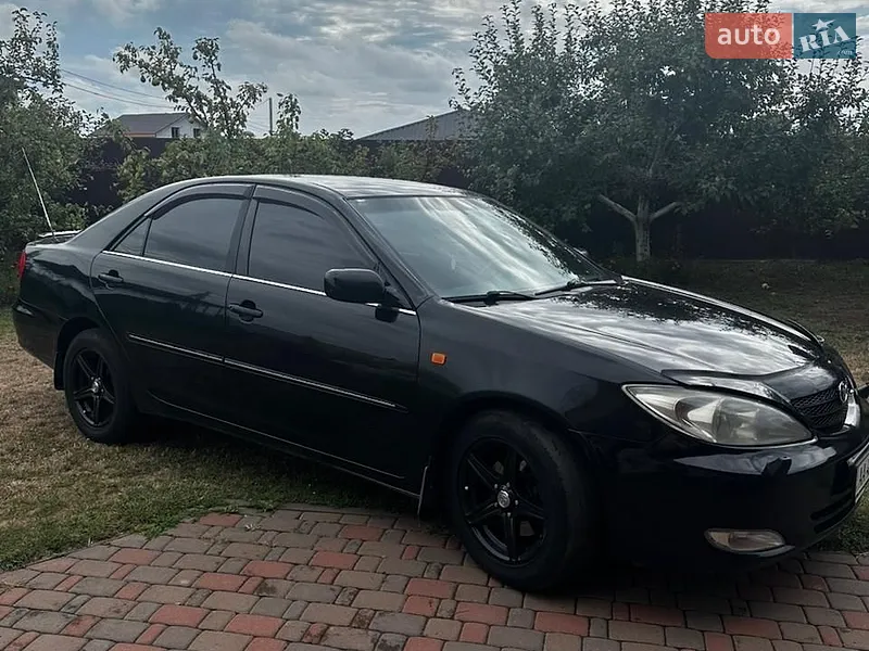 Toyota Camry 2004