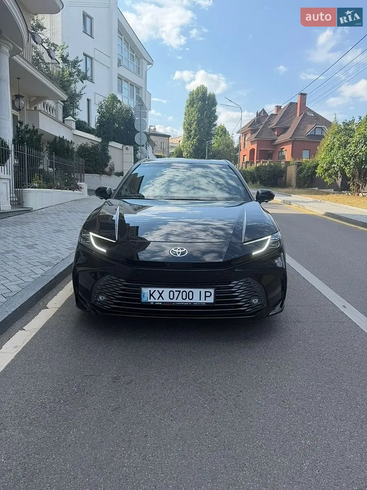 2025 Toyota Camry - мініатюра 28